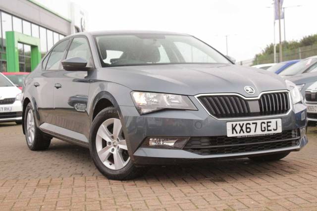 Skoda Superb 1.6 TDI S Hatchback Hatchback Diesel Quartz Grey