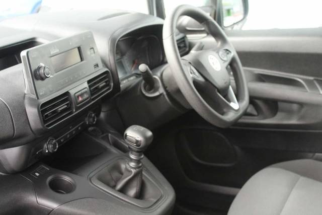 2020 Vauxhall Combo 1.2 Turbo (110PS)(EU6d) Sportive 2000 L1H1 P